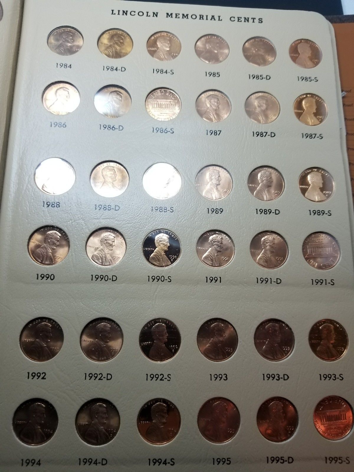 1909-2007-Lincoln-Cents-In-Dansco-Missing-Some-Keys
